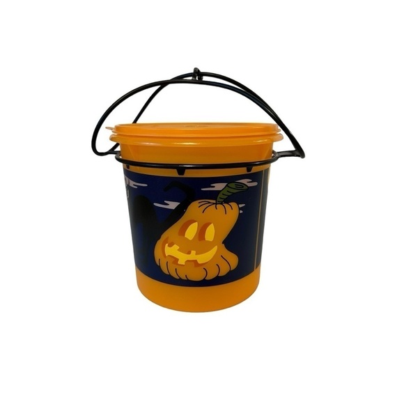 Tupperware Vintage 5qt. Halloween Bucket w/Lid & Handle - Picture 3 of 12